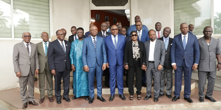 Les photos de l’audience du président de la CEI accordé a une délégation du PPA-CI à son siège à Abidjan II-Plateau.