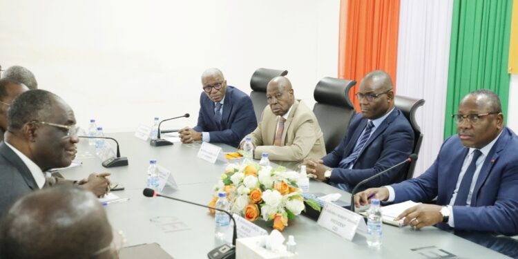 Les photos de la réunion d’information entre le PDCI et la CEI le mercredi 23 novembre au siège de l’institution électorale à Abidjan-Deux plateaux.