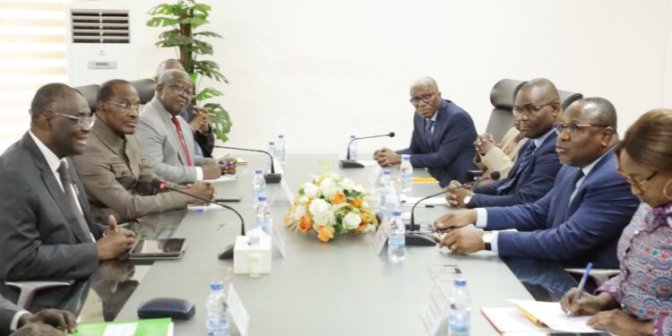 Les photos de la réunion d’information entre le PDCI et la CEI le mercredi 23 novembre au siège de l’institution électorale à Abidjan-Deux plateaux.