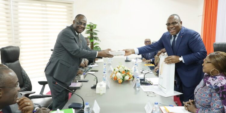 Les photos de la réunion d’information entre le PDCI et la CEI le mercredi 23 novembre au siège de l’institution électorale à Abidjan-Deux plateaux.