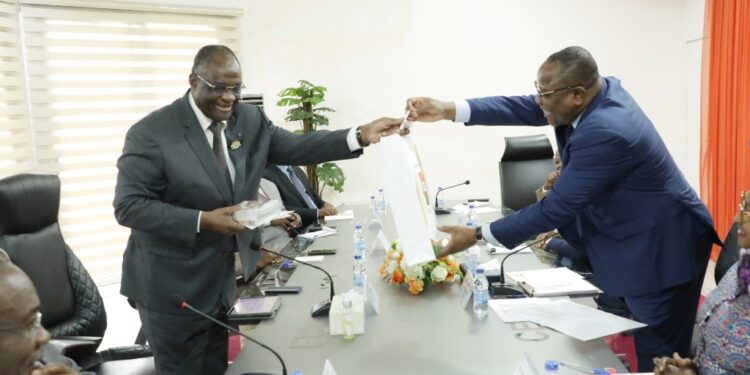 Les photos de la réunion d’information entre le PDCI et la CEI le mercredi 23 novembre au siège de l’institution électorale à Abidjan-Deux plateaux.