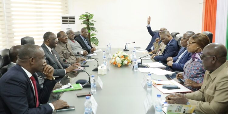 Les photos de la réunion d’information entre le PDCI et la CEI le mercredi 23 novembre au siège de l’institution électorale à Abidjan-Deux plateaux.