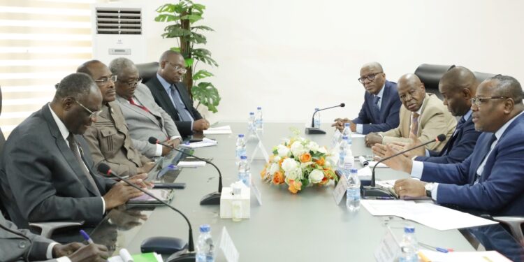 Les photos de la réunion d’information entre le PDCI et la CEI le mercredi 23 novembre au siège de l’institution électorale à Abidjan-Deux plateaux.