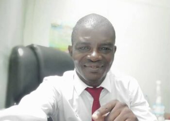 Docteurs non-encore recrutés / Marche projetée par Dr Simi Deroux: Dr Lorimer Zoukpé préconise le dialogue