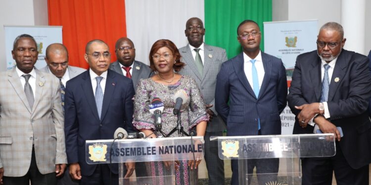 Civ/Ministère du plan/Budget 2023: 27, 83 milliards Fcfa validés par les députés