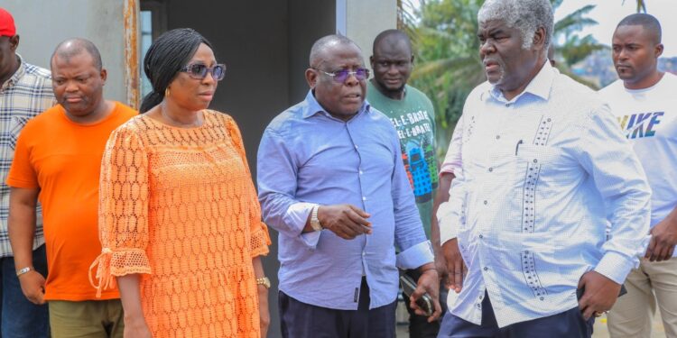 Rénovation du siège du RHDP : Bacongo, Kandia et Mambé visitent le chantier