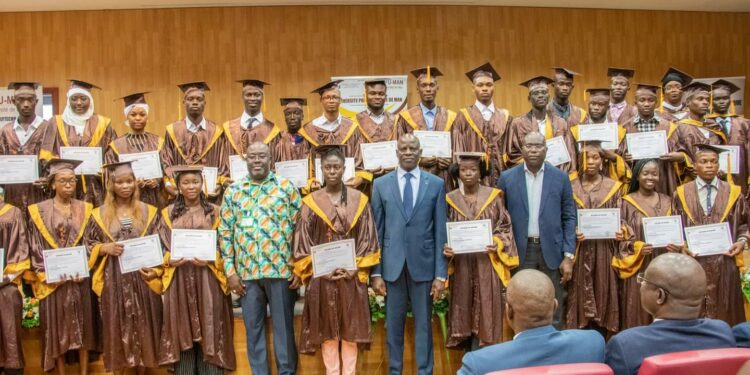 Université de Man: Pr Diawara félicite la qualité de management du président Coulibaly