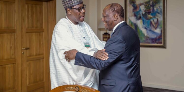 les photos des travaux du 62ème Sommet ordinaire de la CEDEAO, le 4 décembre 2022, à Abuja, au Nigéria