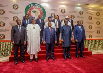 les photos des travaux du 62ème Sommet ordinaire de la CEDEAO, le 4 décembre 2022, à Abuja, au Nigéria