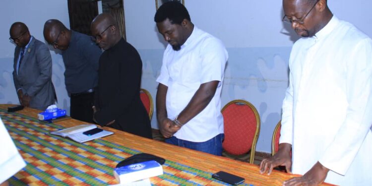 Révision de la Liste Électorale : Les photos de la rencontre du ministre Danho Paulin par ailleurs superviseur Rhdp  avec les forces vives de la commune d’Attecoubé