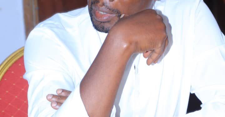 Révision de la Liste Électorale : Les photos de la rencontre du ministre Danho Paulin par ailleurs superviseur Rhdp  avec les forces vives de la commune d’Attecoubé