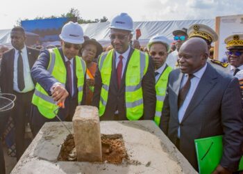 Côte d&rsquo;Ivoire : Achi lance les travaux de construction de 40 marchés de proximité