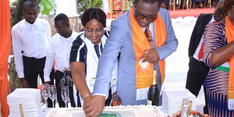 Vœux des maires au ministre Danho Paulin Claude, président du bureau exécutif de l’UVICOCI le 26 janvier au siège de leur union.