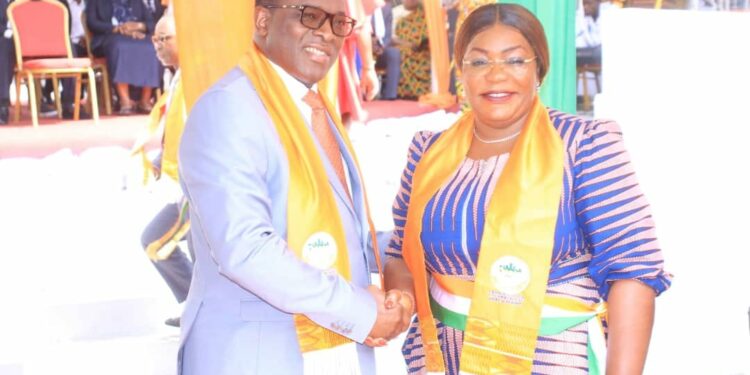 Vœux des maires au ministre Danho Paulin Claude, président du bureau exécutif de l’UVICOCI le 26 janvier au siège de leur union.