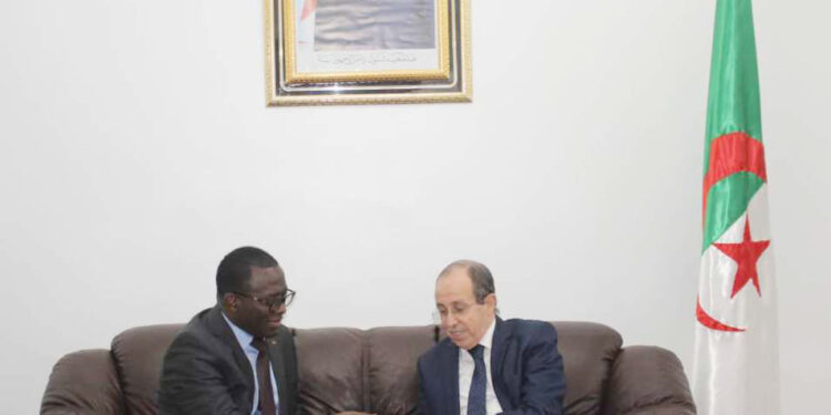 Chan Algérie 2023/ Le ministre des sports Claude Danho Paulin conduit une délégation du 13 janvier au 04 février, en Algérie