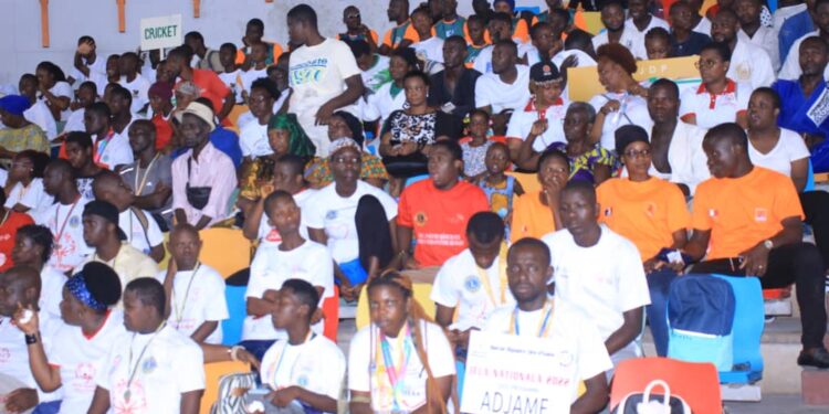 Rentrée Fédérale et journée du mérite sportif, le ministre des sports Danho Paulin Claude, honore le monde sportif, le 26 janvier au palais à Abidjan.