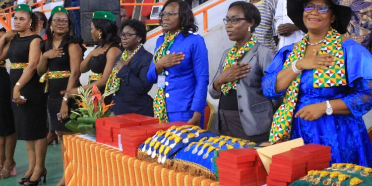 Rentrée Fédérale et journée du mérite sportif, le ministre des sports Danho Paulin Claude, honore le monde sportif, le 26 janvier au palais à Abidjan.