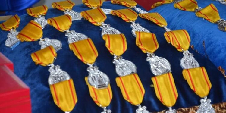 Rentrée Fédérale et journée du mérite sportif, le ministre des sports Danho Paulin Claude, honore le monde sportif, le 26 janvier au palais à Abidjan.