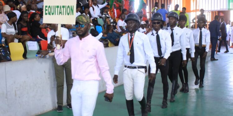 Rentrée Fédérale et journée du mérite sportif, le ministre des sports Danho Paulin Claude, honore le monde sportif, le 26 janvier au palais à Abidjan.