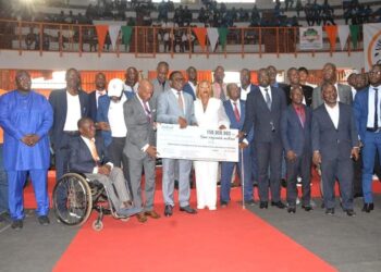 Rentrée Fédérale et journée du mérite sportif, le ministre des sports Danho Paulin Claude, honore le monde sportif, le 26 janvier au palais à Abidjan.