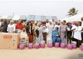 Rhdp-Anyama: les femmes font bloc autour de Fatima Bamba