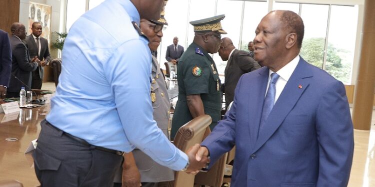 Les photos de la Réunion du Conseil National de Sécurité (CNS) présidé par SEM Alassane Ouattara,  le jeudi 12 janvier 2023, au Palais Présidentiel