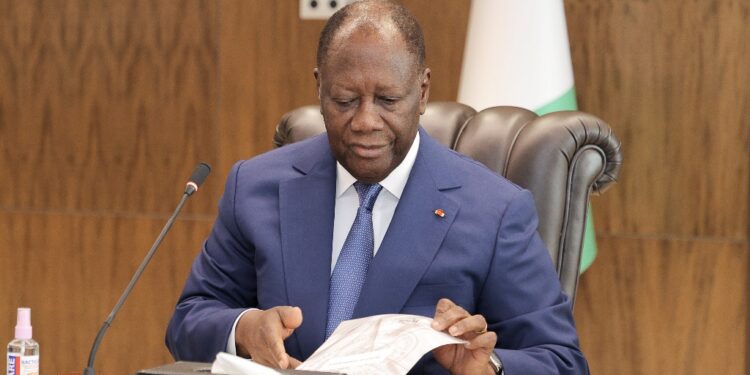 Les photos de la Réunion du Conseil National de Sécurité (CNS) présidé par SEM Alassane Ouattara,  le jeudi 12 janvier 2023, au Palais Présidentiel