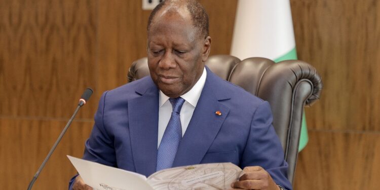 Les photos de la Réunion du Conseil National de Sécurité (CNS) présidé par SEM Alassane Ouattara,  le jeudi 12 janvier 2023, au Palais Présidentiel