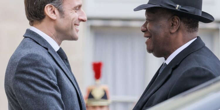 Déjeuner de travail du Président Alassane OUATTARA, avec son homologue français,  Emmanuel MACRON, le 25 janvier, à l’Elysée.