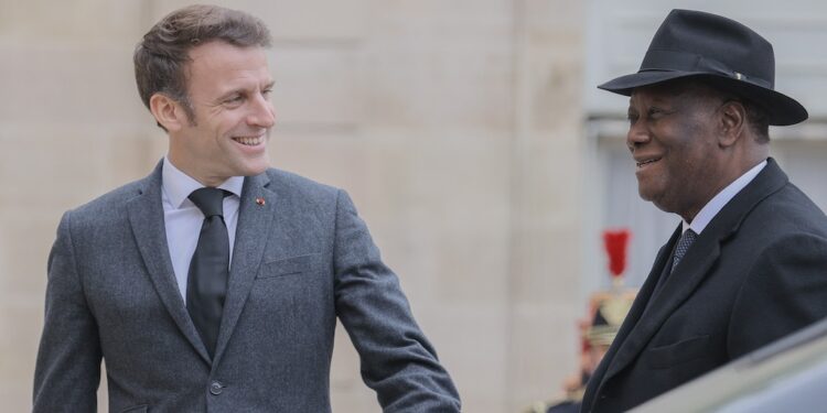 Déjeuner de travail du Président Alassane OUATTARA, avec son homologue français,  Emmanuel MACRON, le 25 janvier, à l’Elysée.