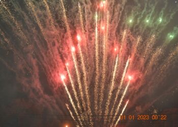 Touba/Réveillon 2023: Moussa Sanogo offre un gigantesque feu d&rsquo;artifice à la population