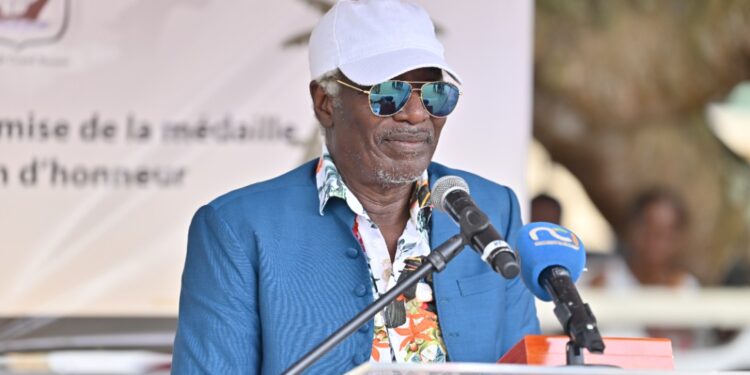 Alpha Blondy en pleurs à Grand Bassam, ce qui s’est passé