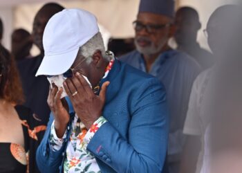 Alpha Blondy en pleurs à Grand Bassam, ce qui s’est passé