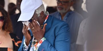 Alpha Blondy en pleurs à Grand Bassam, ce qui s’est passé