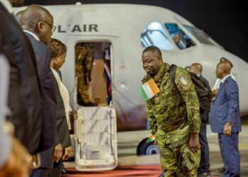 Les photos de l&rsquo;accueil des 46 Soldats ivoiriens précédemment détenus au Mali, par le Président Alassane OUATTARA, le 7 janvier 2023 à l&rsquo;aéroport Houphouët Boigny d&rsquo;Abidjan.