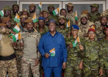 Les photos de l&rsquo;accueil des 46 Soldats ivoiriens précédemment détenus au Mali, par le Président Alassane OUATTARA, le 7 janvier 2023 à l&rsquo;aéroport Houphouët Boigny d&rsquo;Abidjan.
