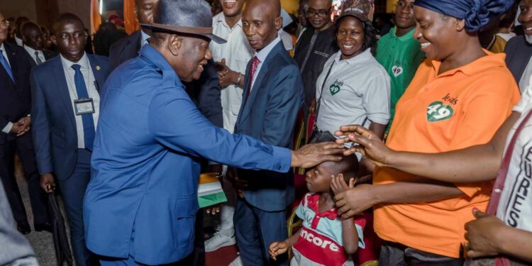 Les photos de l’accueil des 46 Soldats ivoiriens précédemment détenus au Mali, par le Président Alassane OUATTARA, le 7 janvier 2023 à l’aéroport Houphouët Boigny d’Abidjan.