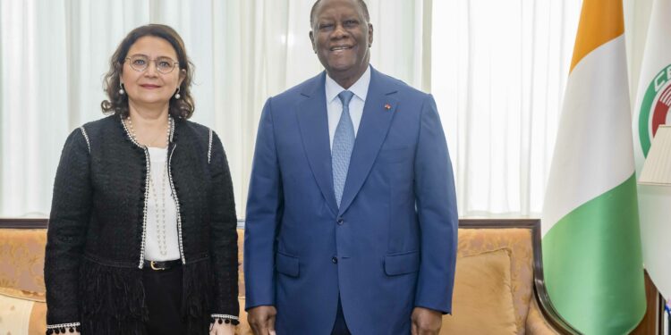 Le Chef de l’Etat a eu un entretien avec l’Ambassadeur de Turquie en Côte d’Ivoire