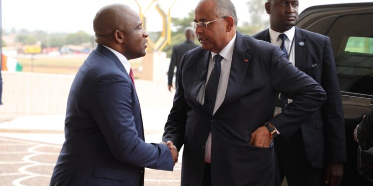 Les images de la remise du prix Félix Houphouët Boigny pour la paix  à Angela Merkel, à Yamoussoukro le 8 février 2023