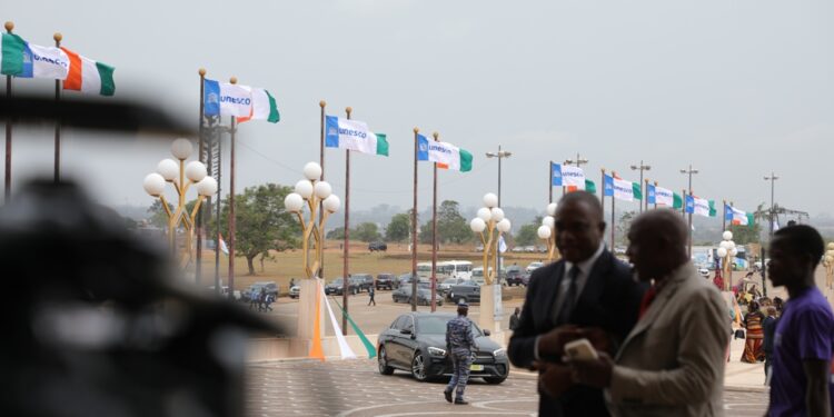 Les images de la remise du prix Félix Houphouët Boigny pour la paix  à Angela Merkel, à Yamoussoukro le 8 février 2023