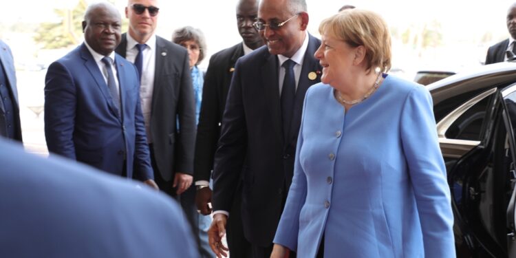 Les images de la remise du prix Félix Houphouët Boigny pour la paix  à Angela Merkel, à Yamoussoukro le 8 février 2023