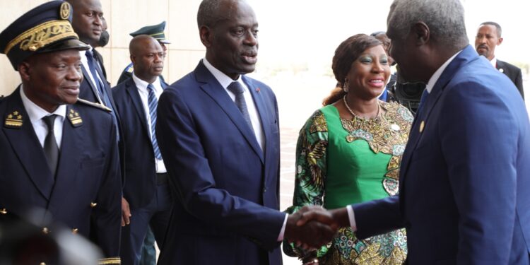 Les images de la remise du prix Félix Houphouët Boigny pour la paix  à Angela Merkel, à Yamoussoukro le 8 février 2023