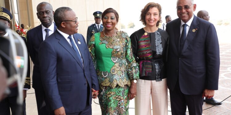 Les images de la remise du prix Félix Houphouët Boigny pour la paix  à Angela Merkel, à Yamoussoukro le 8 février 2023