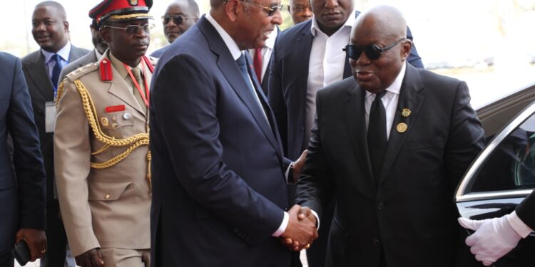 Les images de la remise du prix Félix Houphouët Boigny pour la paix  à Angela Merkel, à Yamoussoukro le 8 février 2023