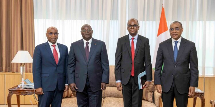 Le Vice-Président, Tiémoko Meyliet KONE, a reçu en audience l’Administrateur du FMI pour la Côte d’Ivoire, M. Facinet SYLLA, le 28 février 2023, au Palais Présidenciel à Abidjan