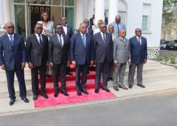 CAN 2023 en Côte d’Ivoire : le Premier ministre Patrick Achi a reçu en audience des émissaires de la CAF.