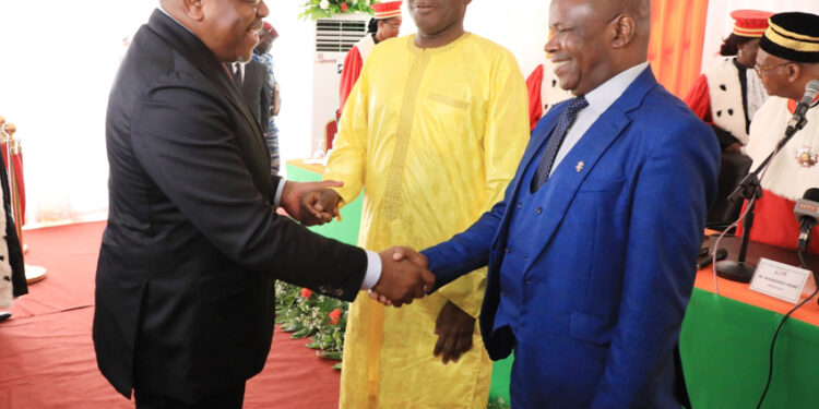 Les photos de la prestation de serment de deux nouveaux membres de la Commission Centrale de la CEI, au Conseil Constitutionnel le mercredi 01 mars 2023.