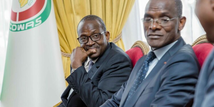 Les photos de l’entretien du Président Alassane OUATTARA, avec le Ministre italien de…