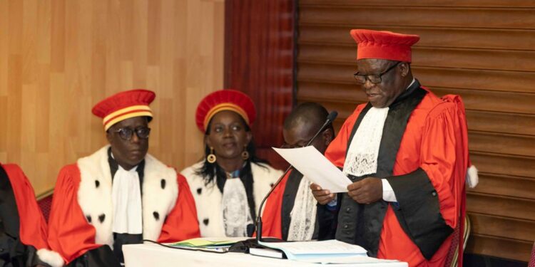 Les Inspecteurs et Auditeurs de l’IGE, ont prêté serment devant la cour des comptes le vendredi 24 mars 2023 à la Primature à Abidjan