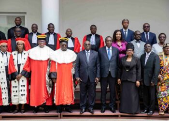 Les Inspecteurs et Auditeurs de l’IGE, ont prêté serment devant la cour des comptes le vendredi 24 mars 2023 à la Primature à Abidjan